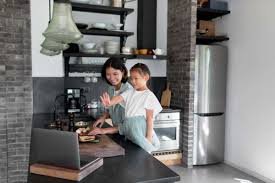 How to Incorporate Cutting-Edge Technology Into Your Kitchen